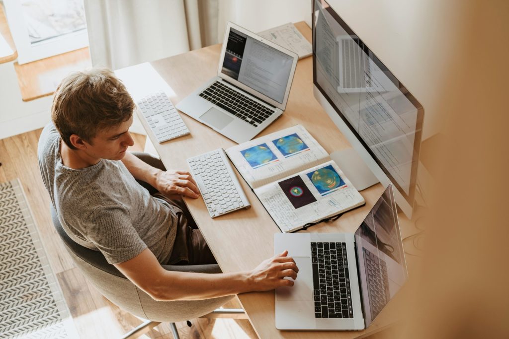 The Art of Social Science PhD Research Methodology: A Master Guide